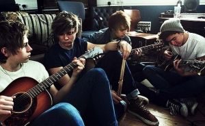 5 Seconds Of Summer Heating Up In The UK